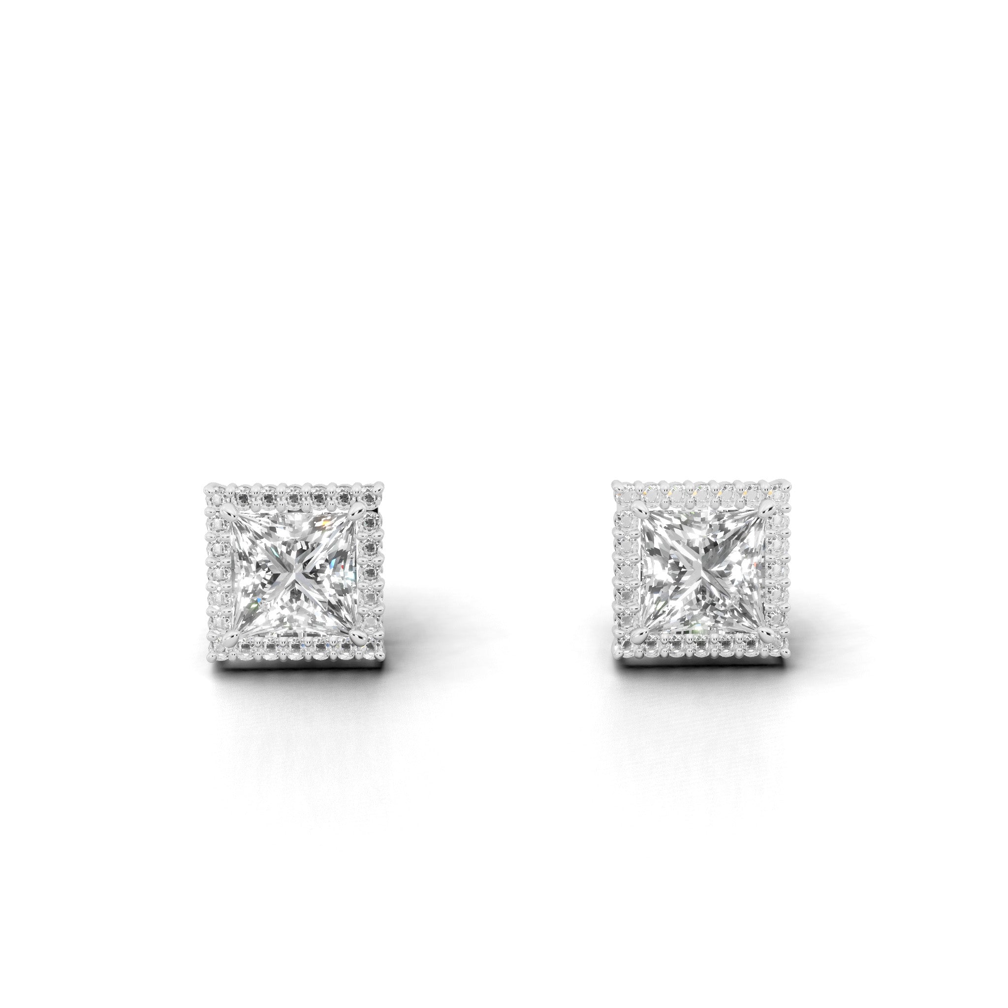 プリンセスカット ヘイロー ダイヤモンド ピアス