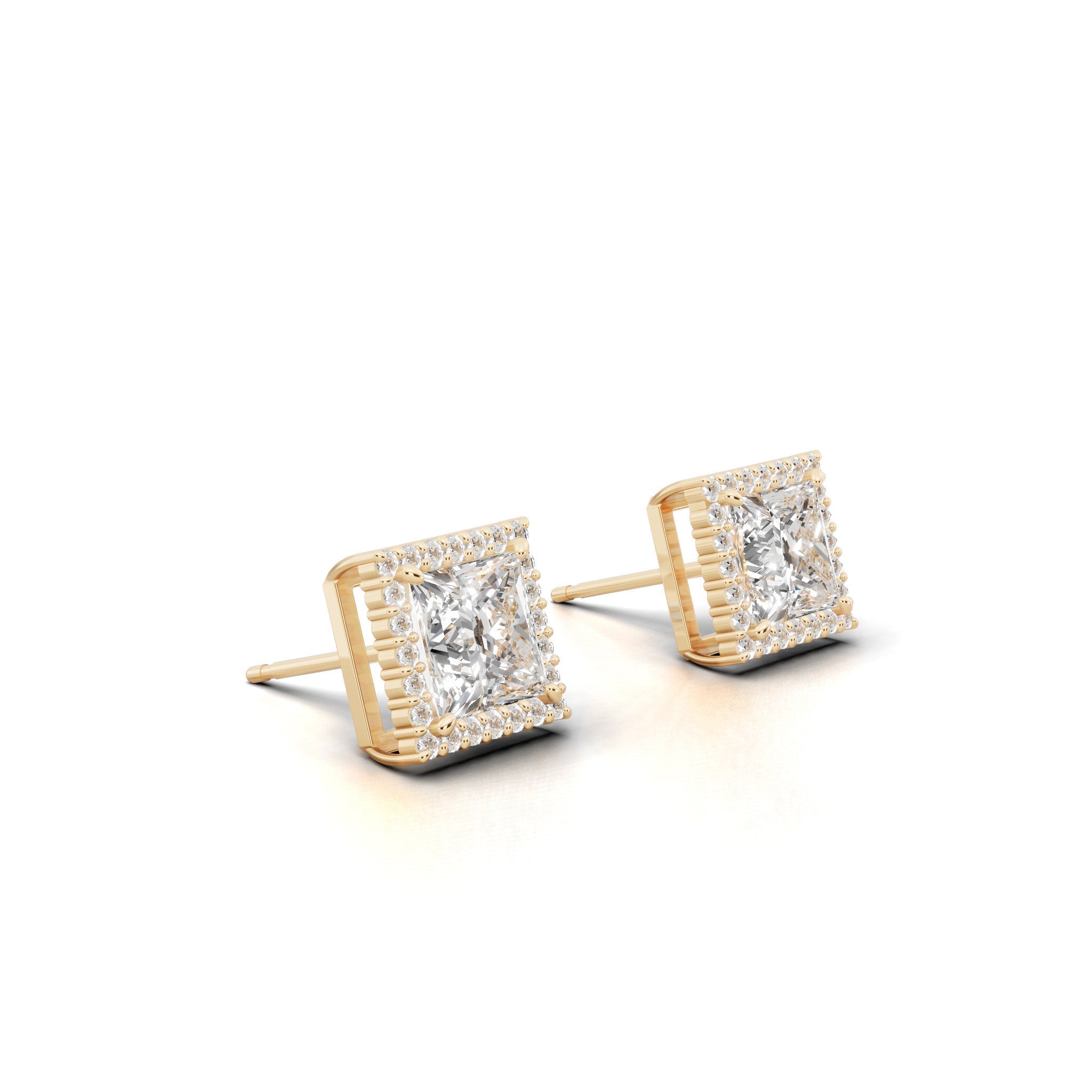 プリンセスカット ヘイロー ダイヤモンド ピアス